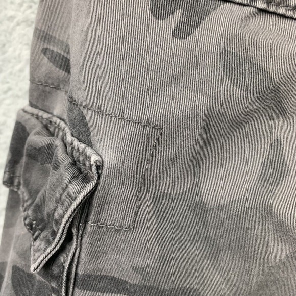 Wrangler Mens Cargo Shorts 42 Camouflage Camo Utility Pockets - Picture 14 of 15